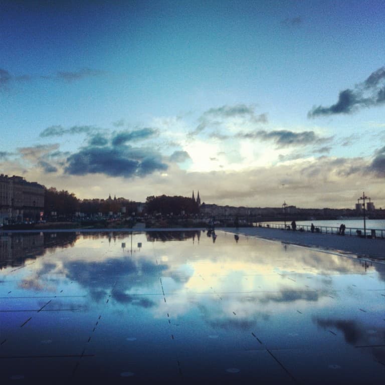 Les Quais de Bordeaux