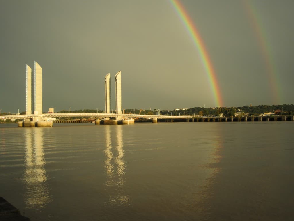 Pont Chaban Delmas - Arc en ciel