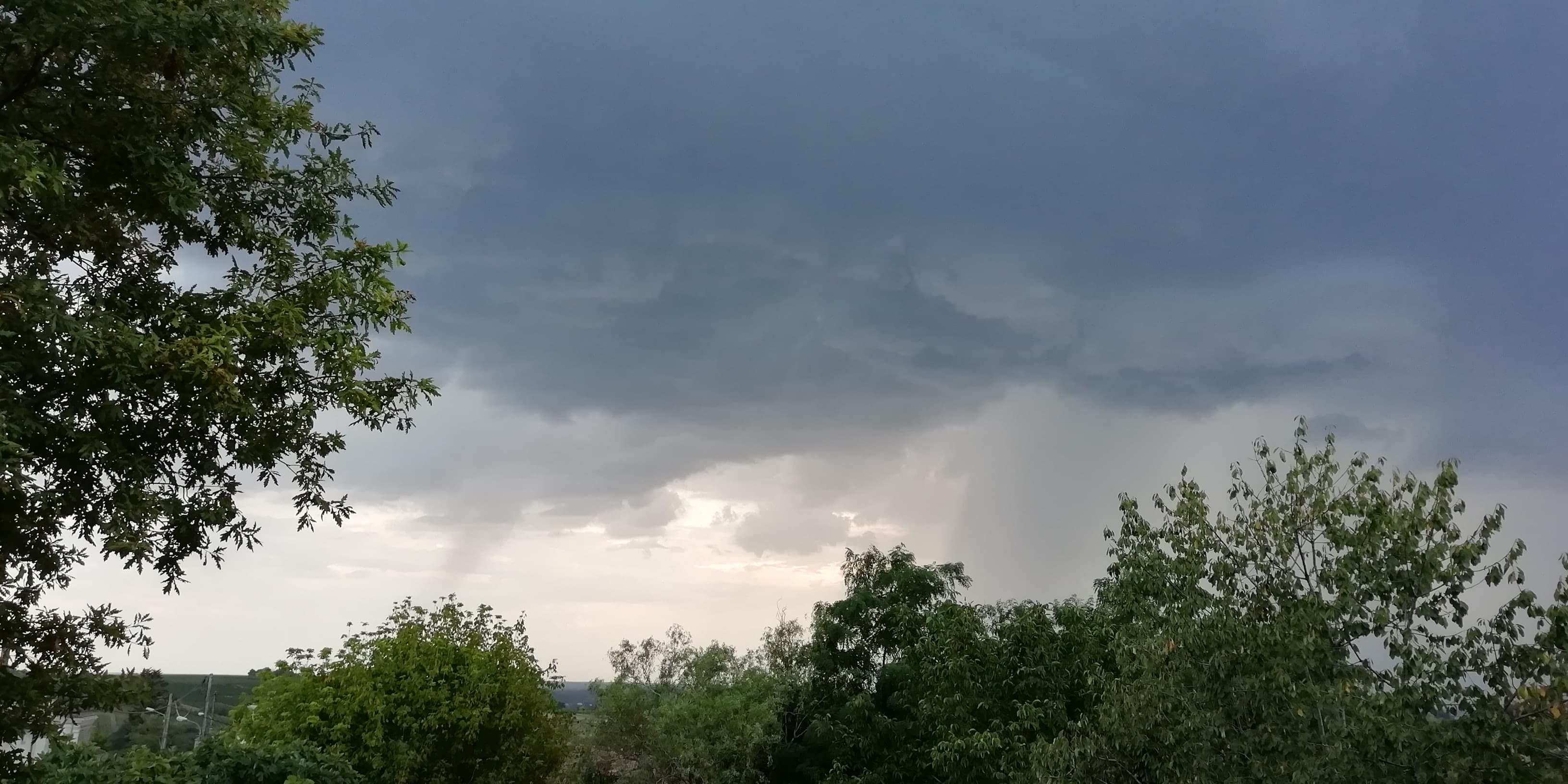 arrivée des orages par le sud-ouest