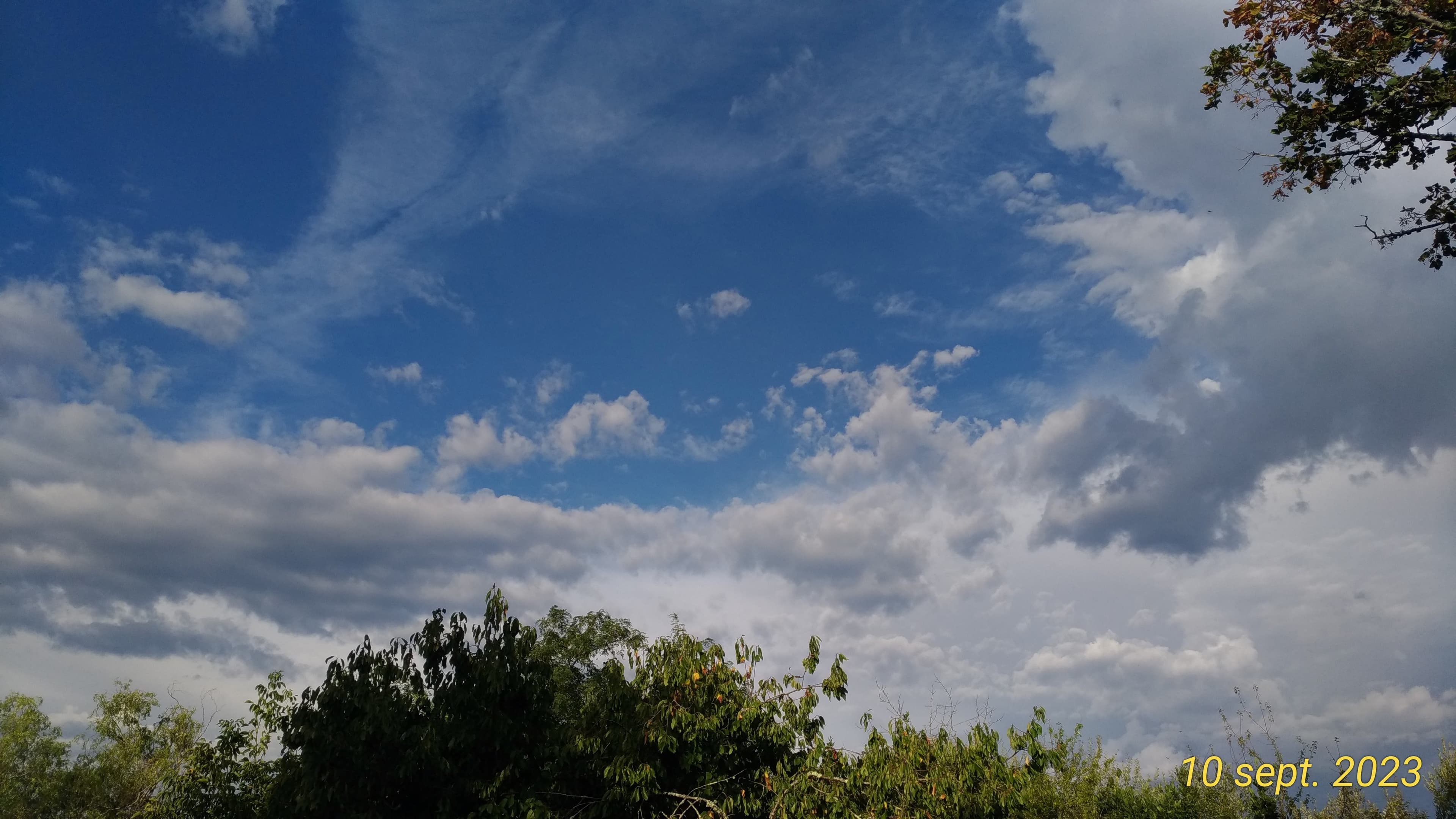 nuages le matin