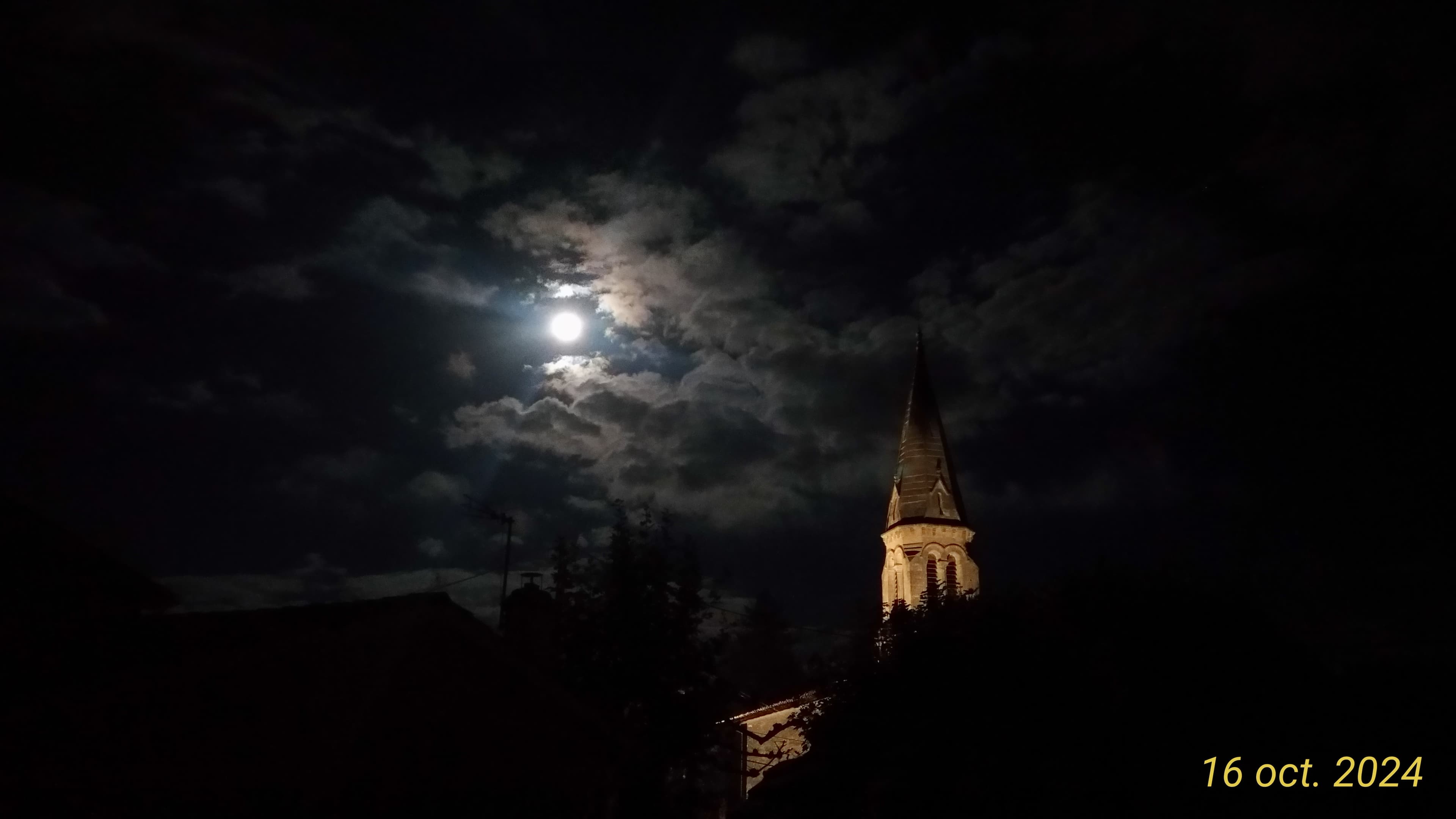 vers la pleine lune