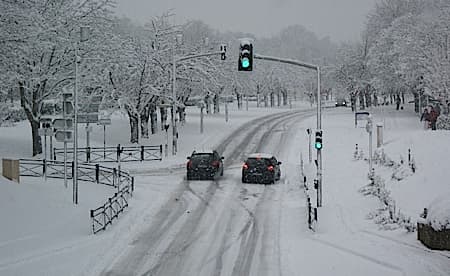 4eme épisode neigeux en 4 jours dans l’Essonne (photo prise à Courcouronnes) 