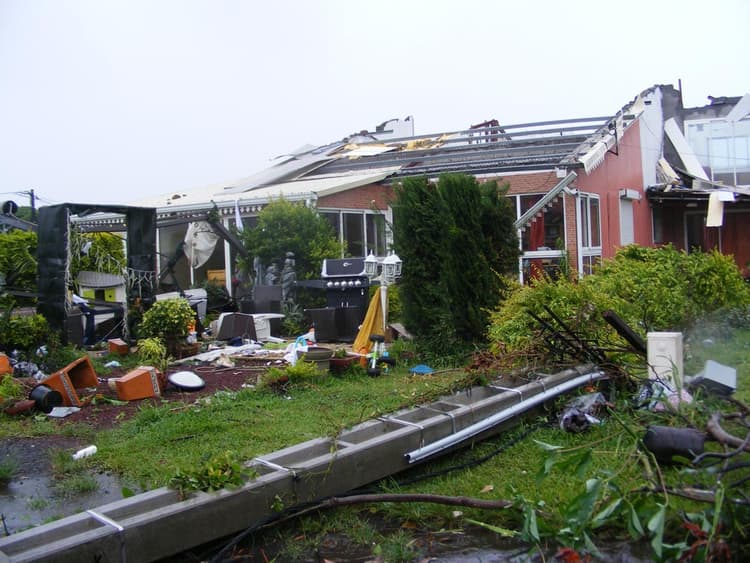 Image d'illustration pour Bilan du passage de Bejisa près de La Réunion