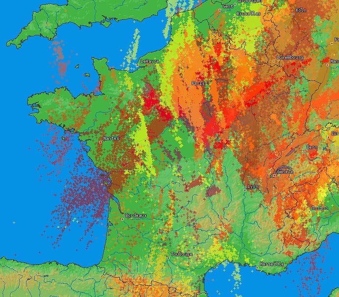 Image d'illustration pour Orages & foudre : une forte activité électrique