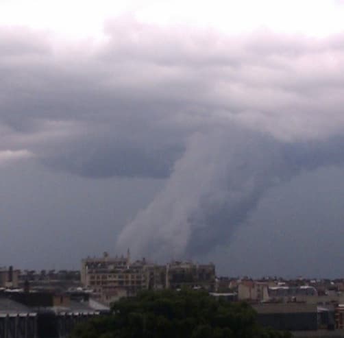 tornade en Ile-de-France ?