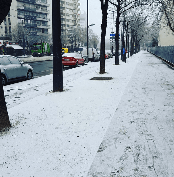 Image d'illustration pour Nouveaux phénomènes de "neige industrielle"