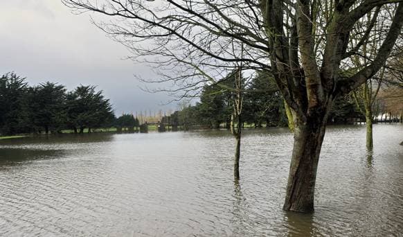 Image d'illustration pour Coup de vent, fortes pluies et inondations en Bretagne